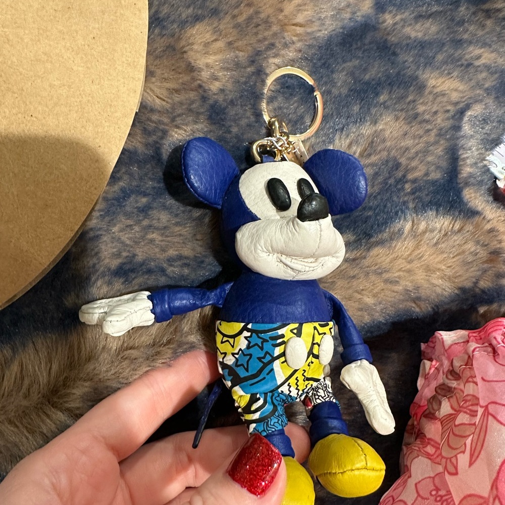 MICKEY MOUSE COACH KEYCHAIN